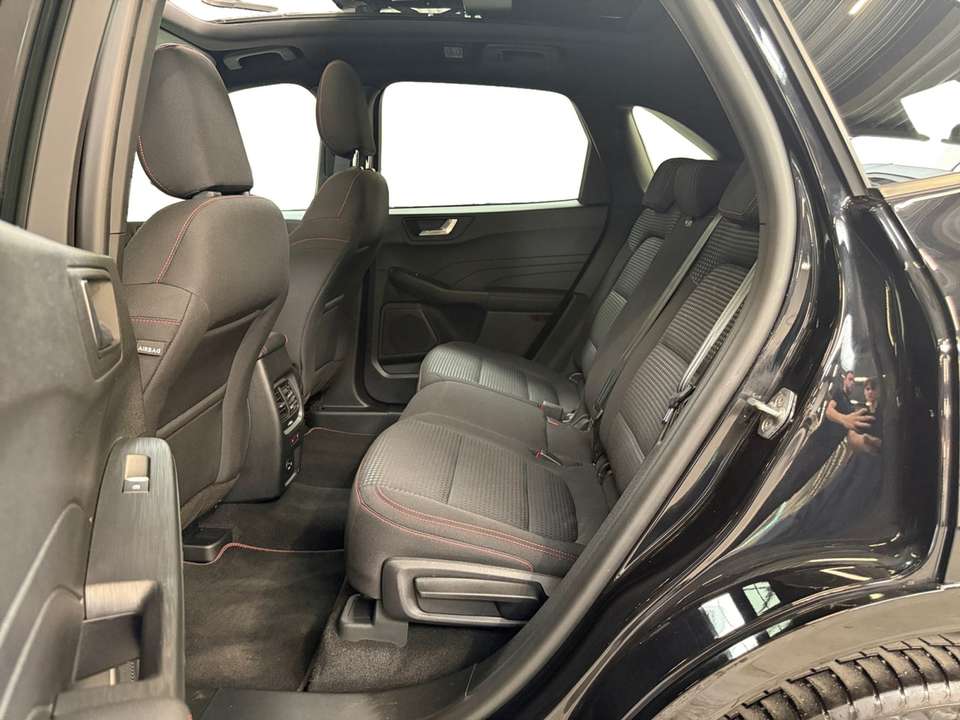 Ford Kuga - Imagem 13