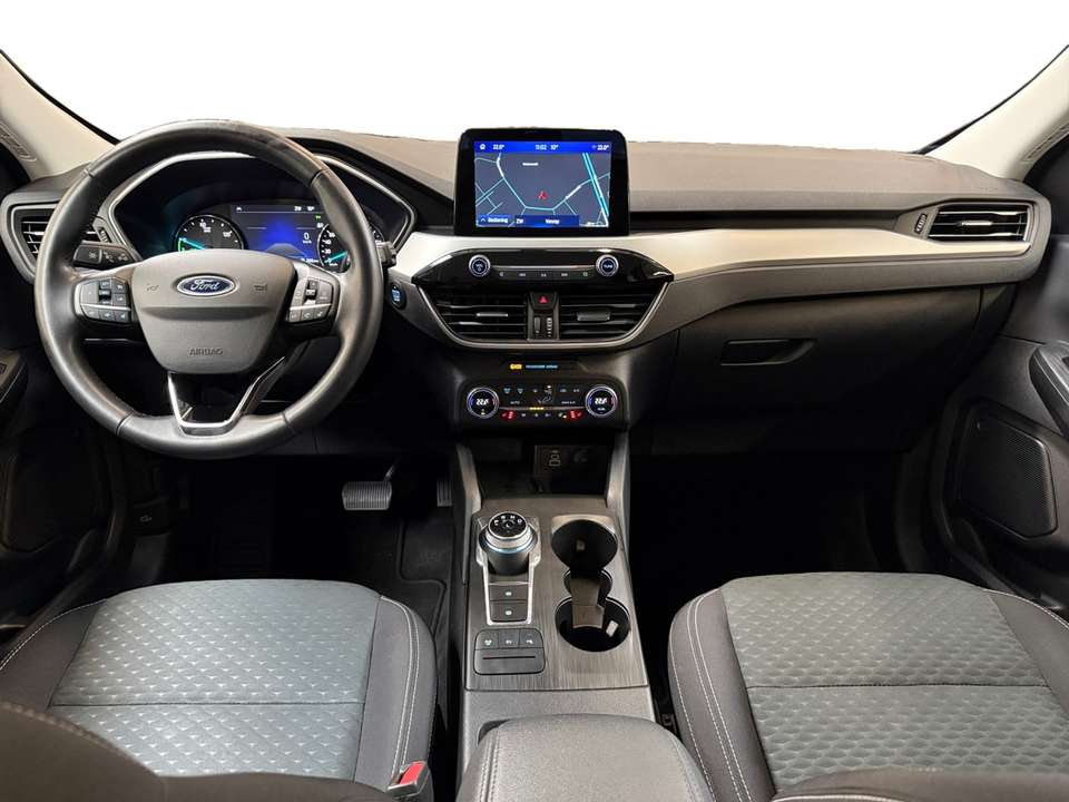 Ford Kuga - Imagem 6