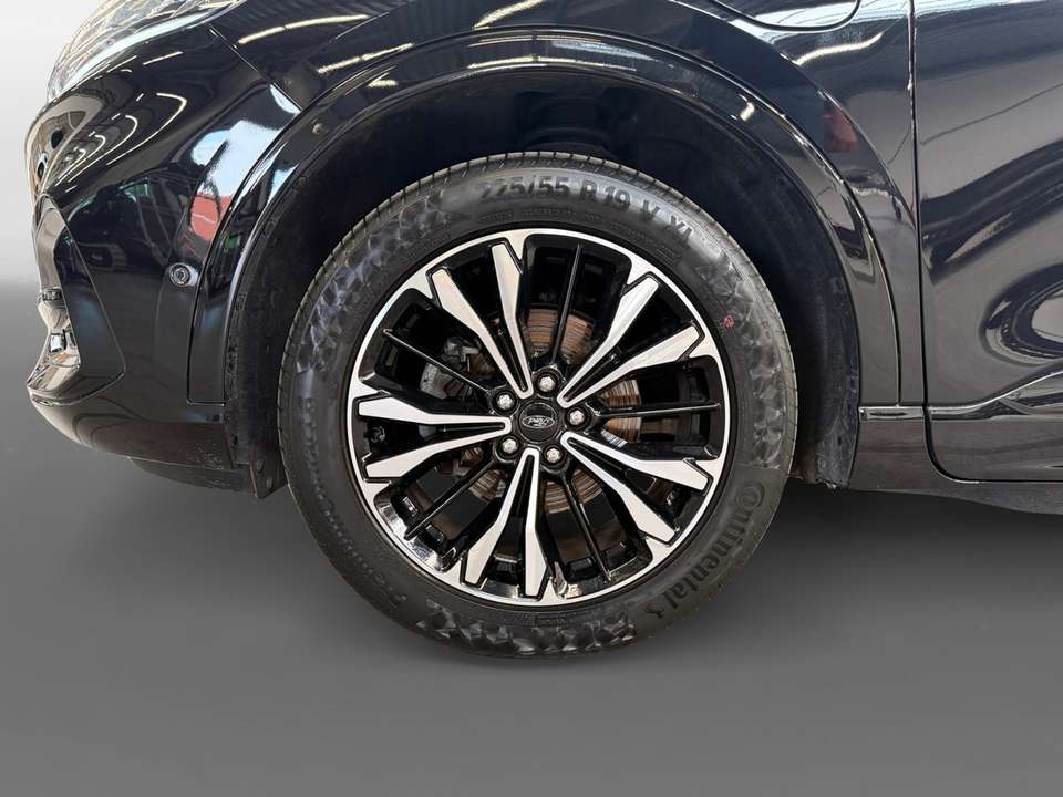 Ford Kuga - Imagem 14