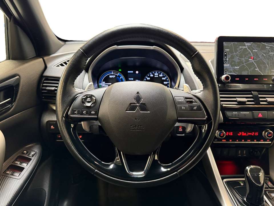 Mitsubishi Eclipse Cross - Imagem 12