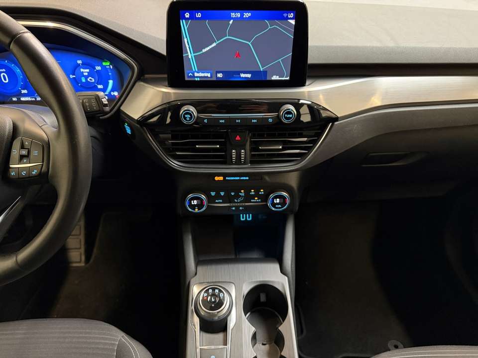 Ford Kuga - Imagem 8