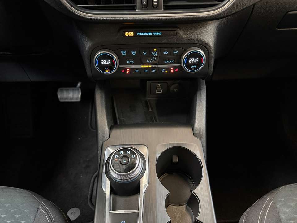 Ford Kuga - Imagem 8