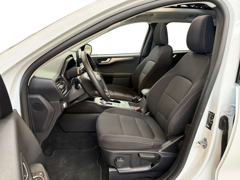 Ford Kuga - Imagem 11