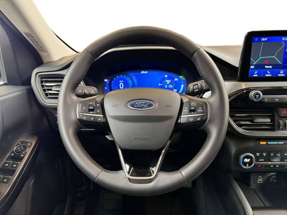 Ford Kuga - Imagem 12