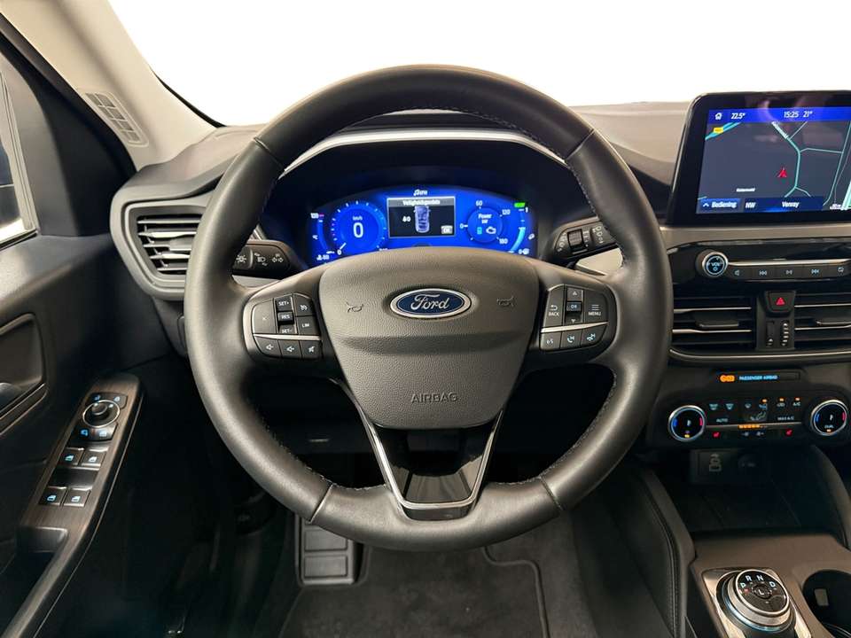 Ford Kuga - Imagem 12