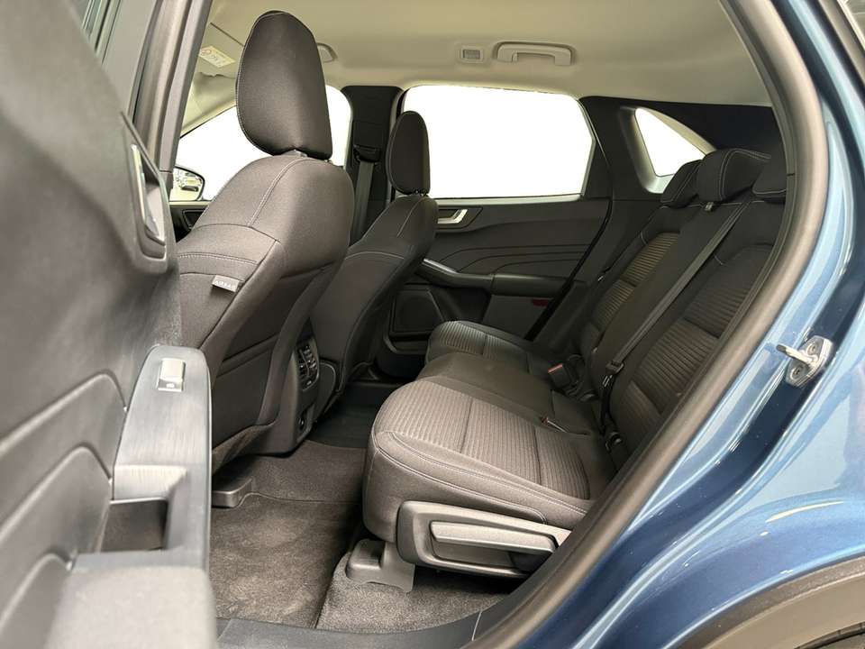 Ford Kuga - Imagem 13