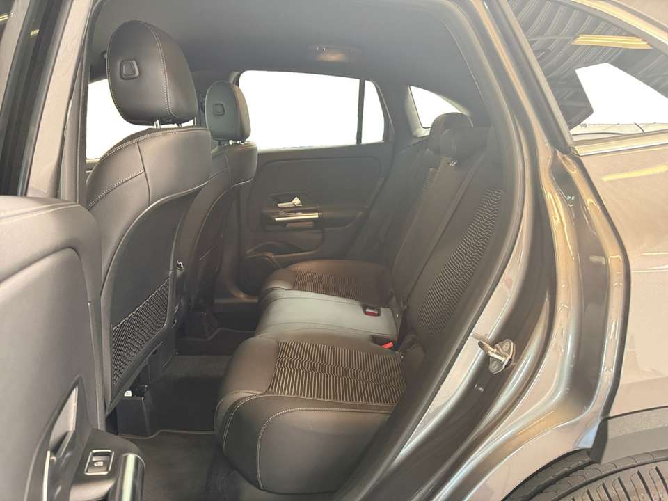 Mercedes-Benz GLA 250 - Imagem 13