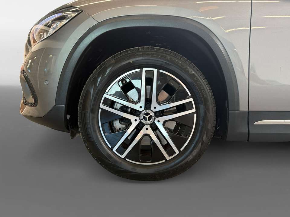 Mercedes-Benz GLA 250 - Imagem 14