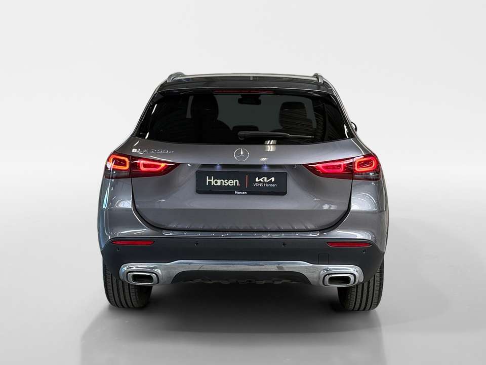 Mercedes-Benz GLA 250 - Imagem 15