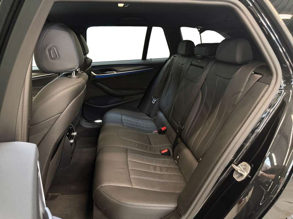 BMW 530 - Imagem 13