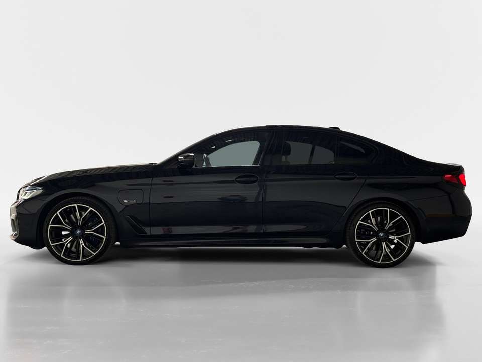 BMW 545 - Imagem 9