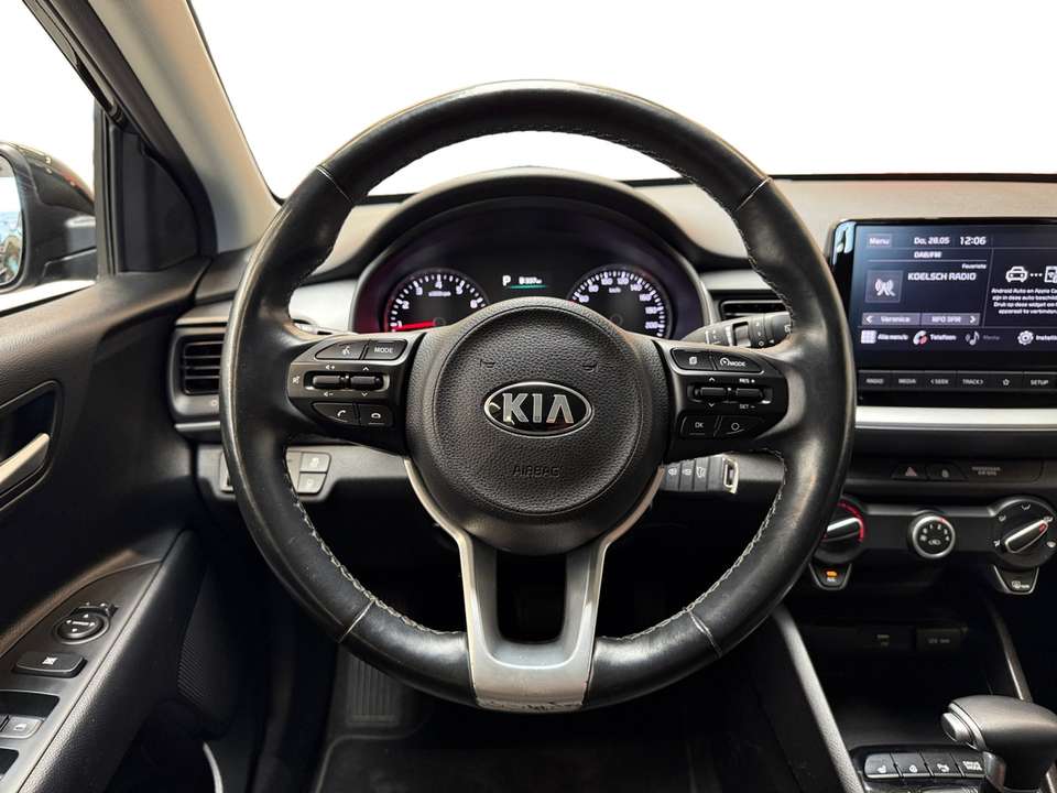 Kia Stonic - Imagem 12
