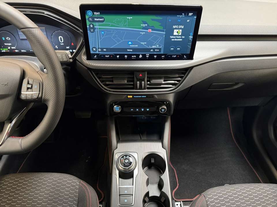 Ford Kuga - Imagem 8