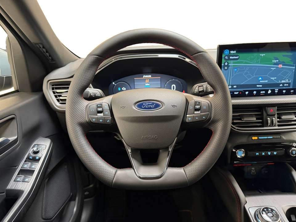 Ford Kuga - Imagem 12