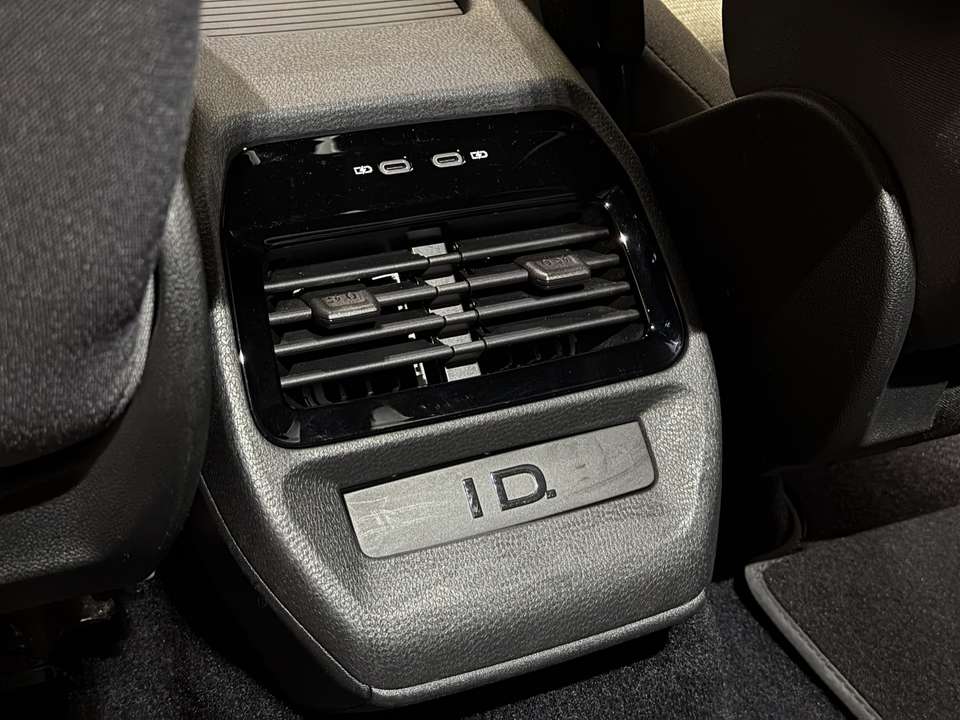 Volkswagen ID.4 - Imagem 16