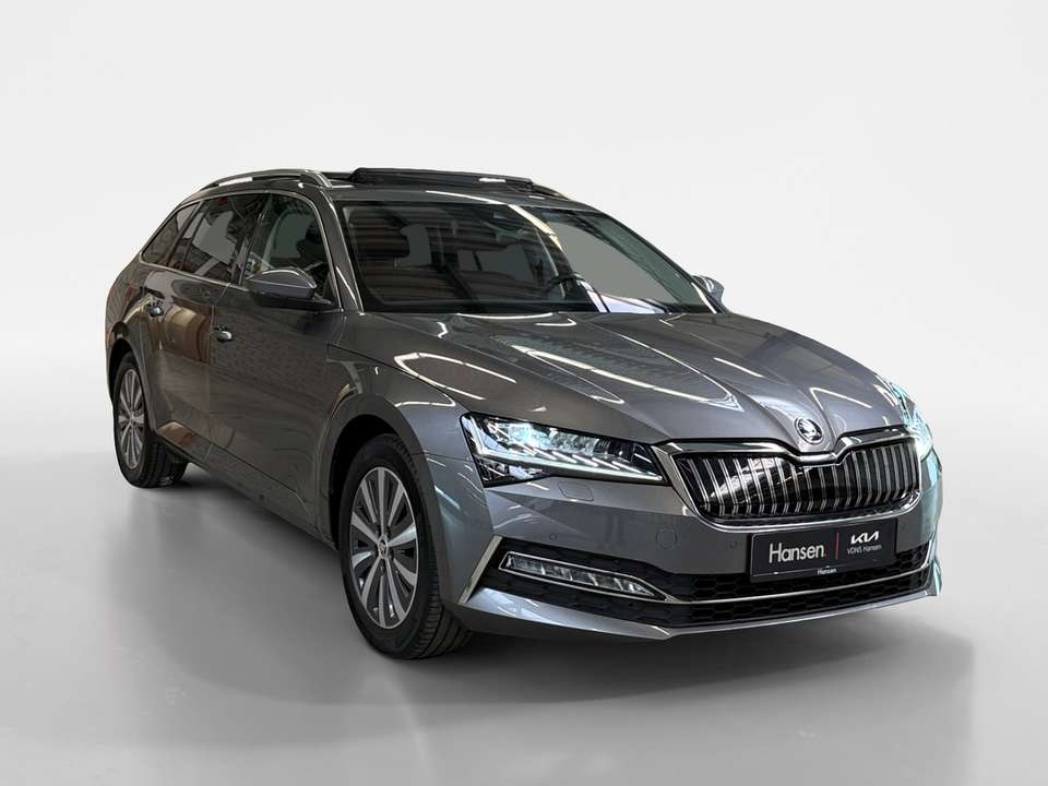 Skoda Superb - Imagem 4