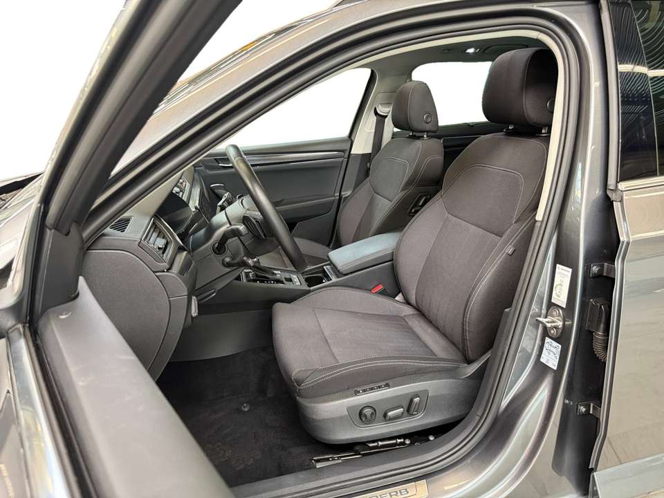 Skoda Superb - Imagem 11