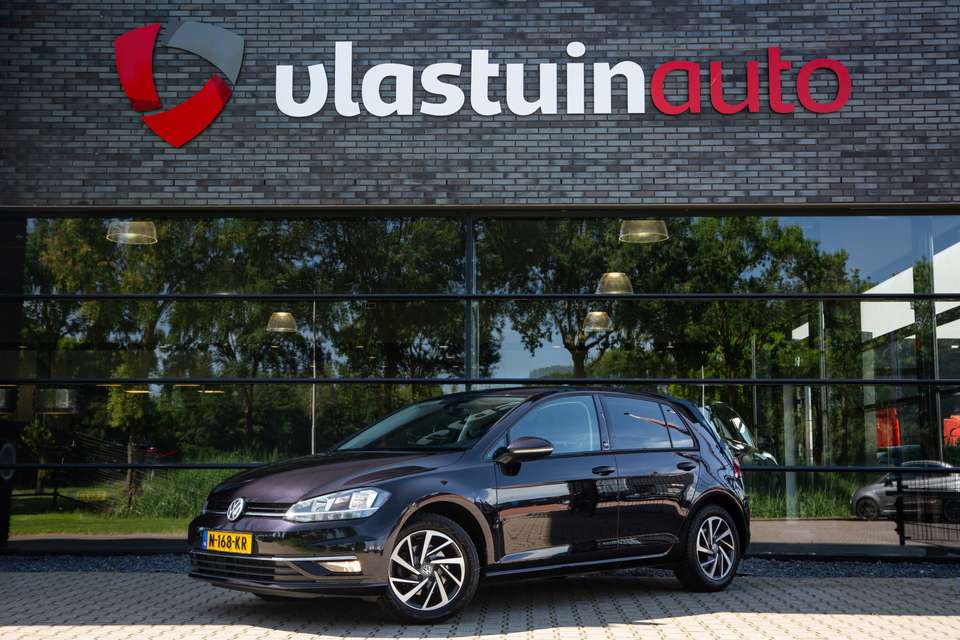 Volkswagen Golf - Imagem 1