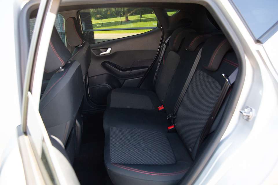 Ford Fiesta - Imagem 9