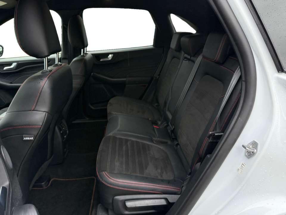 Ford Kuga - Imagem 15