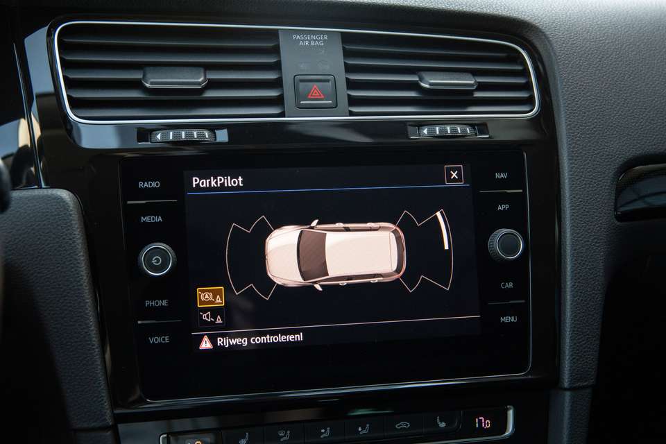 Volkswagen Golf - Imagem 15