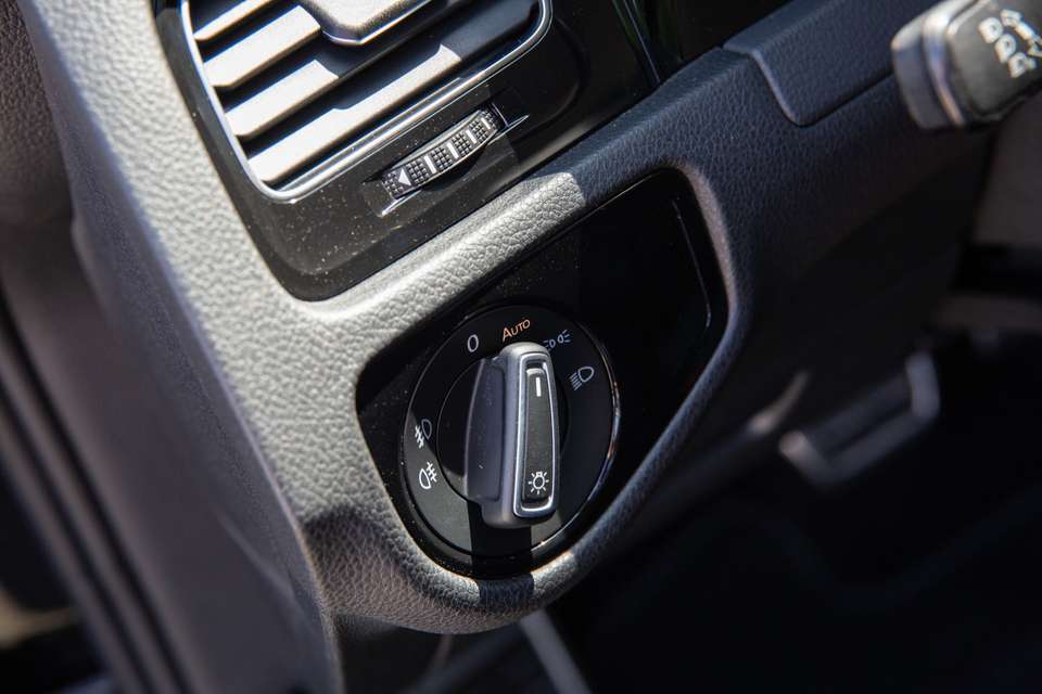 Volkswagen Golf - Imagem 20