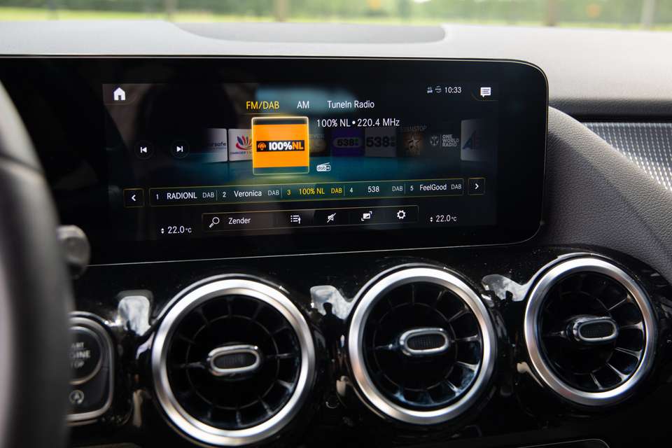 Mercedes-Benz GLA 200 - Imagem 12