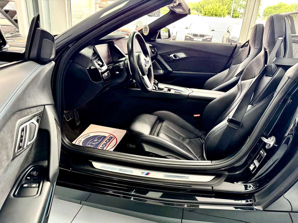 BMW Z4 - Imagem 12