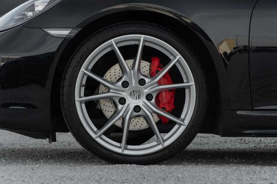 Porsche Boxster - Imagem 8