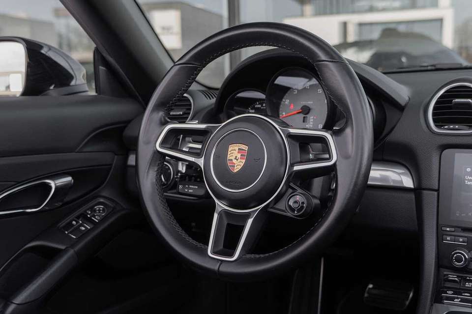 Porsche Boxster - Imagem 11