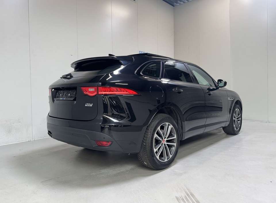 Jaguar F-Pace - Imagem 3