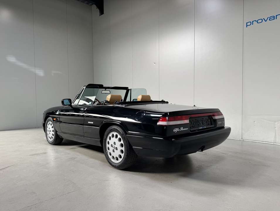 Alfa Romeo Spider - Imagem 6