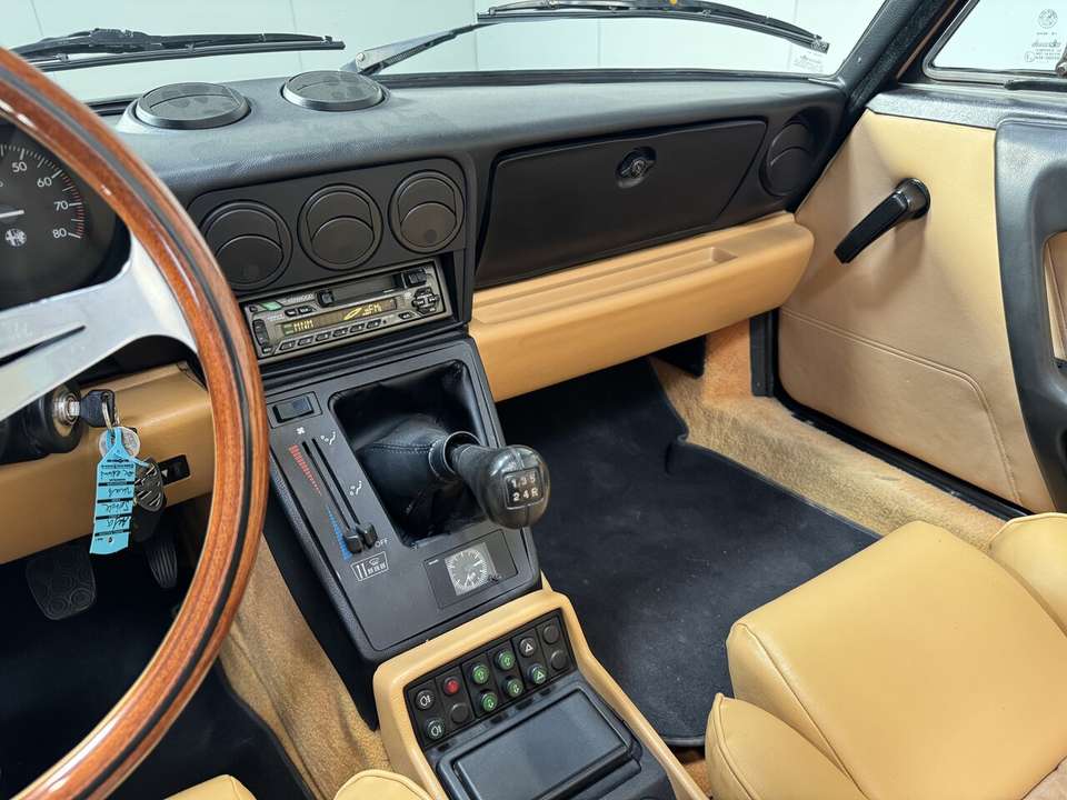 Alfa Romeo Spider - Imagem 12