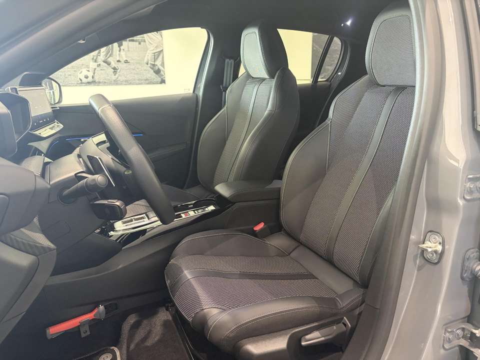 Peugeot 208 - Imagem 12