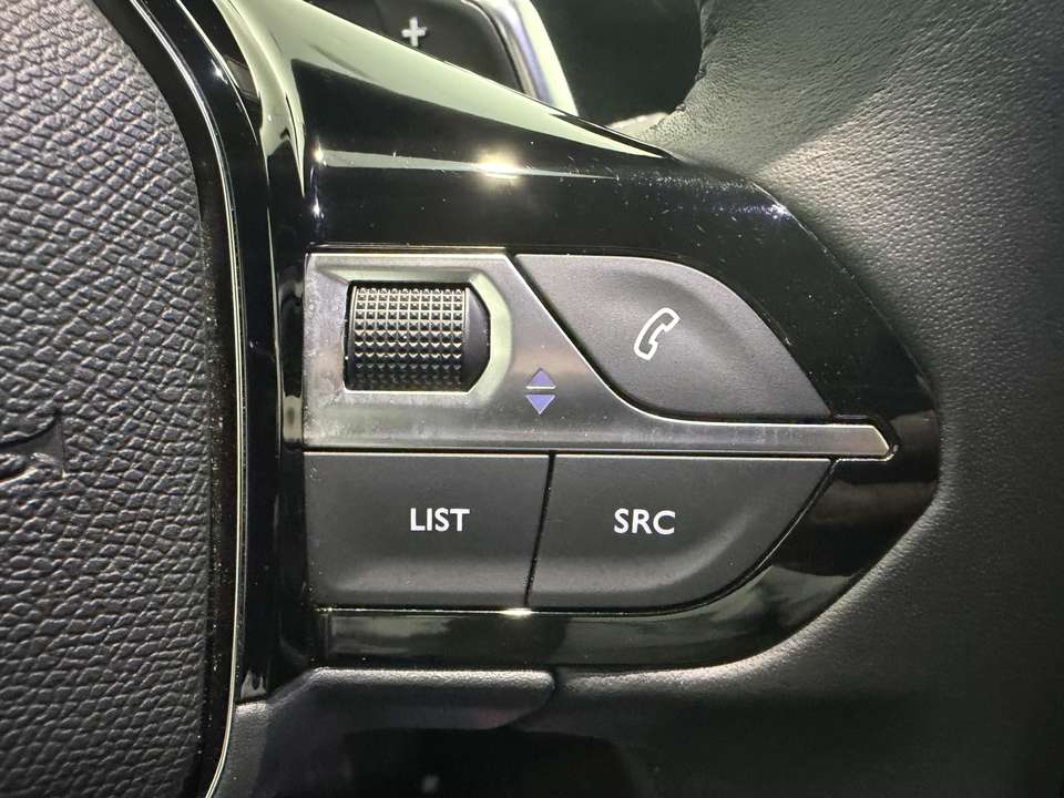 Peugeot 2008 - Imagem 15