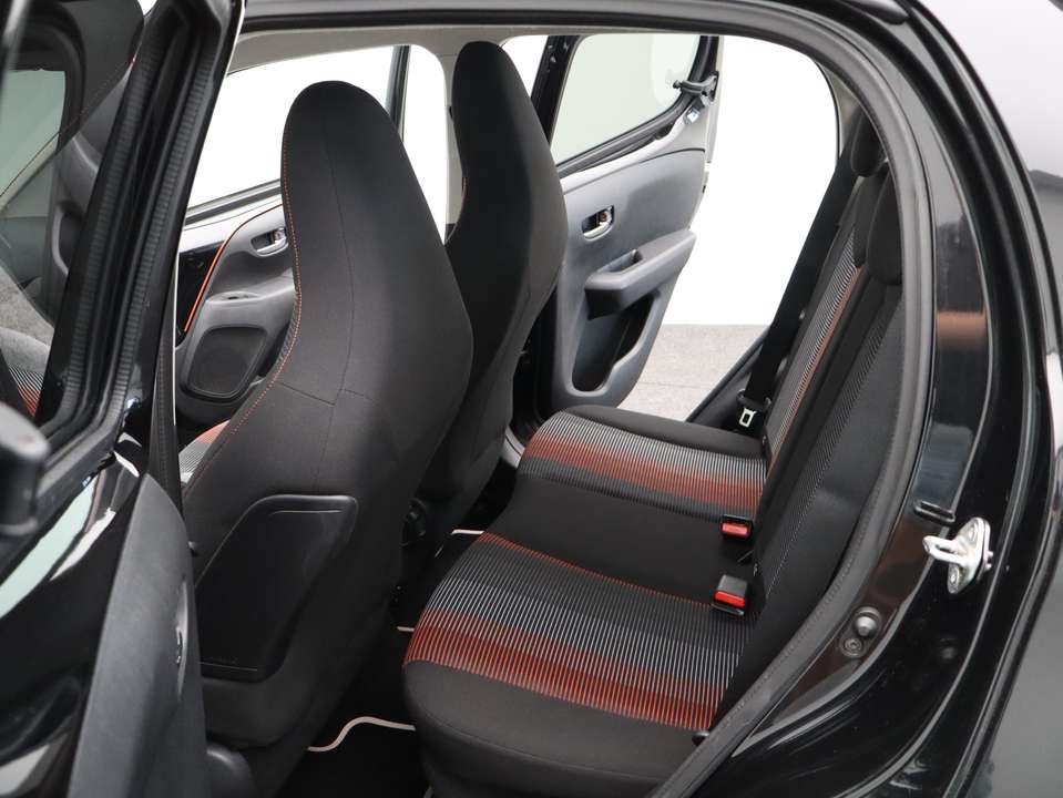 Peugeot 108 - Imagem 12