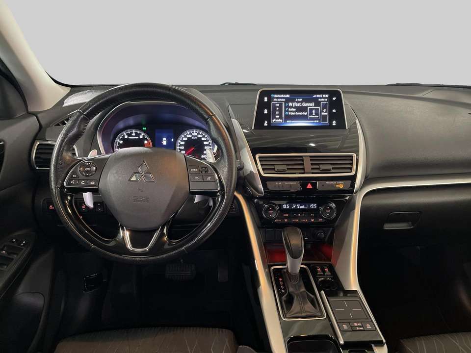 Mitsubishi Eclipse Cross - Imagem 5