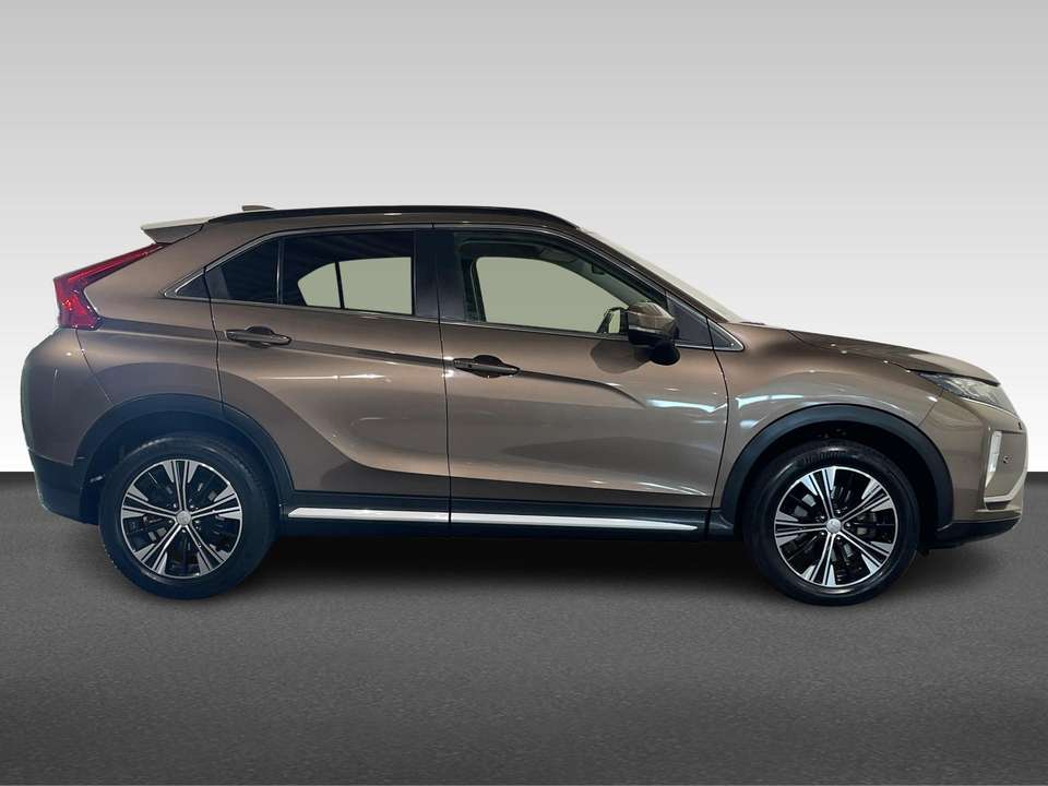 Mitsubishi Eclipse Cross - Imagem 9