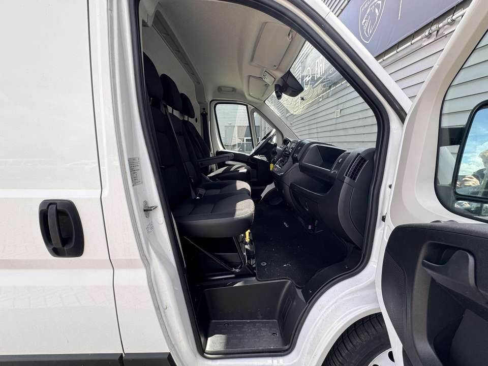 Peugeot Boxer - Imagem 11