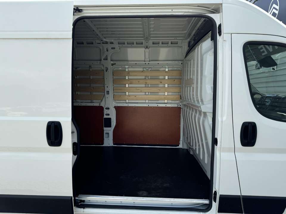 Peugeot Boxer - Imagem 12