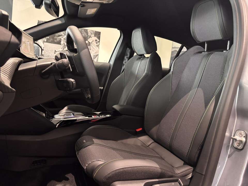 Peugeot 208 - Imagem 14