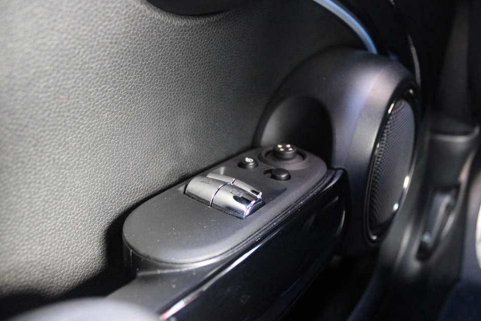 MINI Cooper - Imagem 15