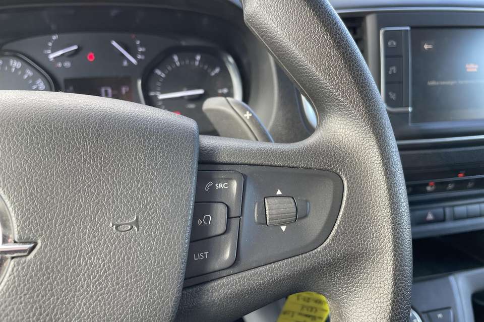 Opel Vivaro - Imagem 15