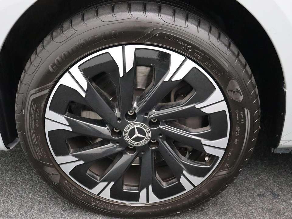 Mercedes-Benz Vito - Imagem 7