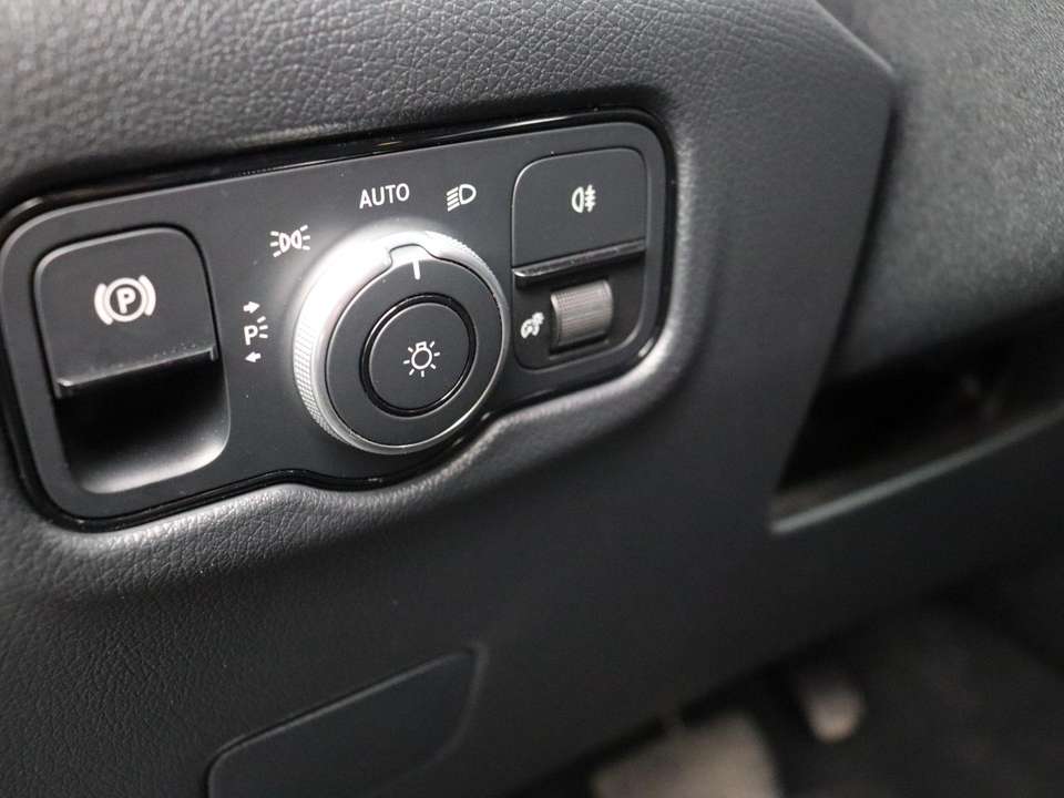 Mercedes-Benz Vito - Imagem 10