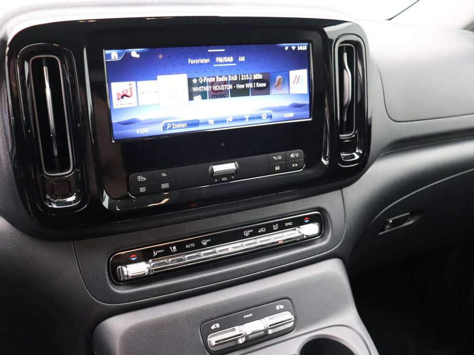 Mercedes-Benz Vito - Imagem 13