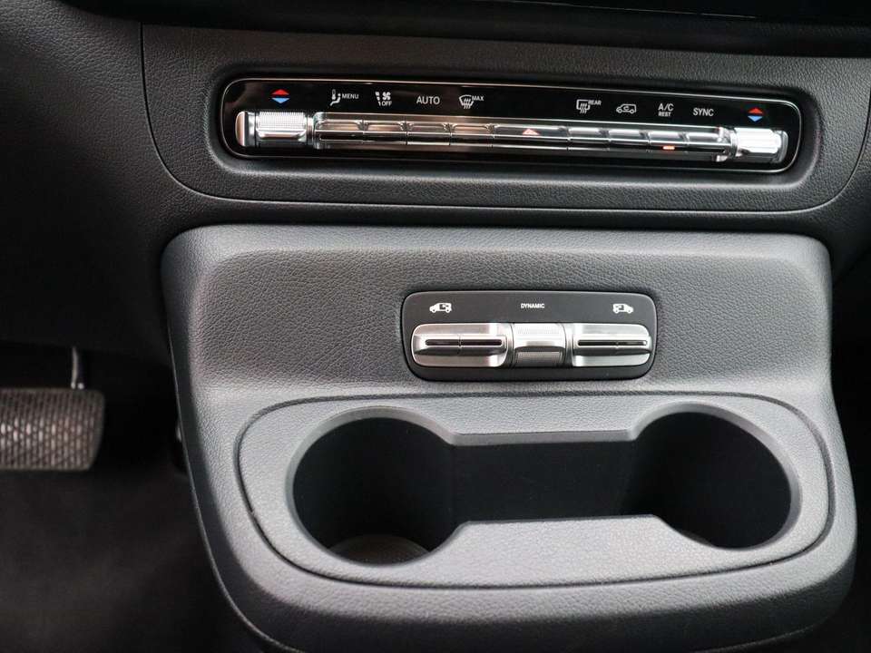 Mercedes-Benz Vito - Imagem 14