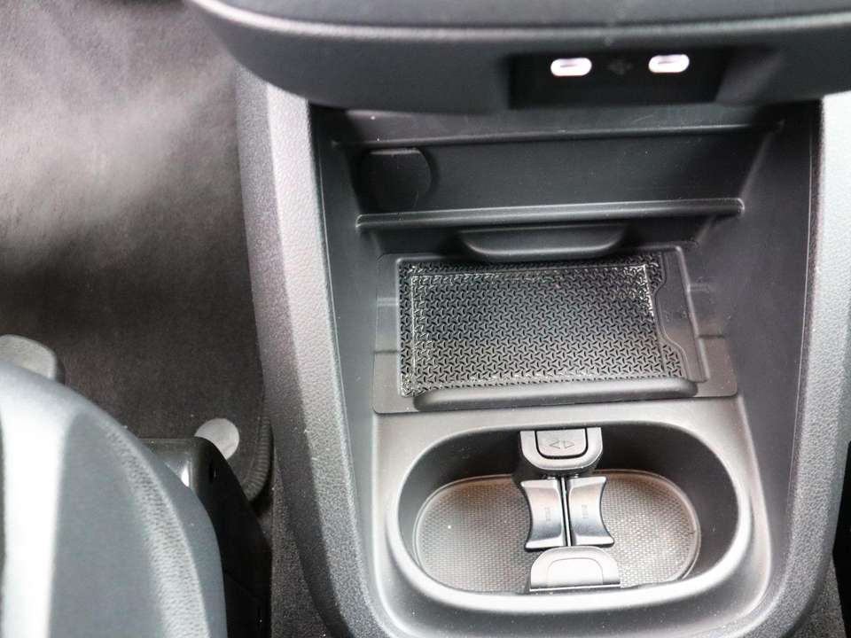 Mercedes-Benz Vito - Imagem 15