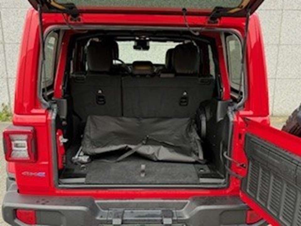 Jeep Wrangler - Imagem 14
