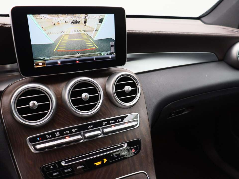 Mercedes-Benz GLC 250 - Imagem 12